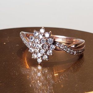 ROSE GOLD DIAMOND CLUSTER ENGAGEMENT RING SIZE : 6